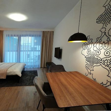 Come&Stay Apartments Wola Varsovie Extérieur photo