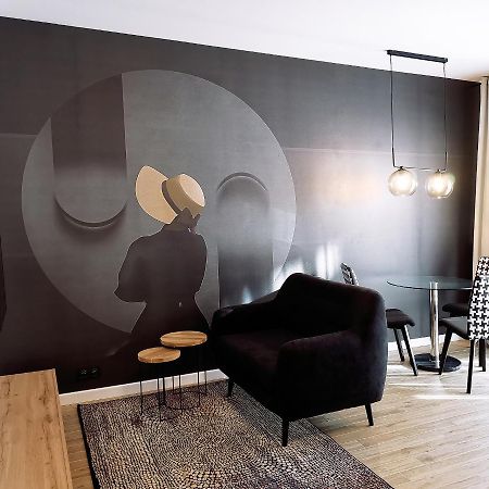 Come&Stay Apartments Wola Varsovie Extérieur photo