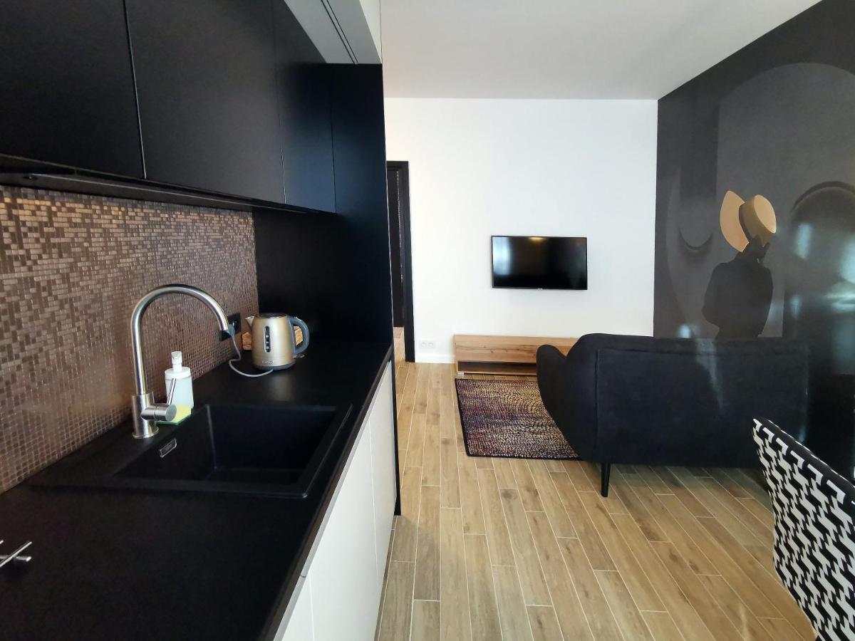 Come&Stay Apartments Wola Varsovie Extérieur photo