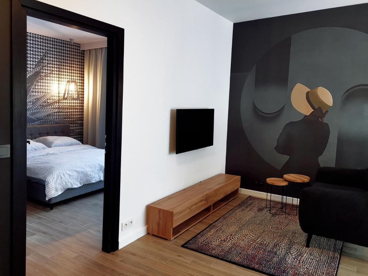 Come&Stay Apartments Wola Varsovie Extérieur photo